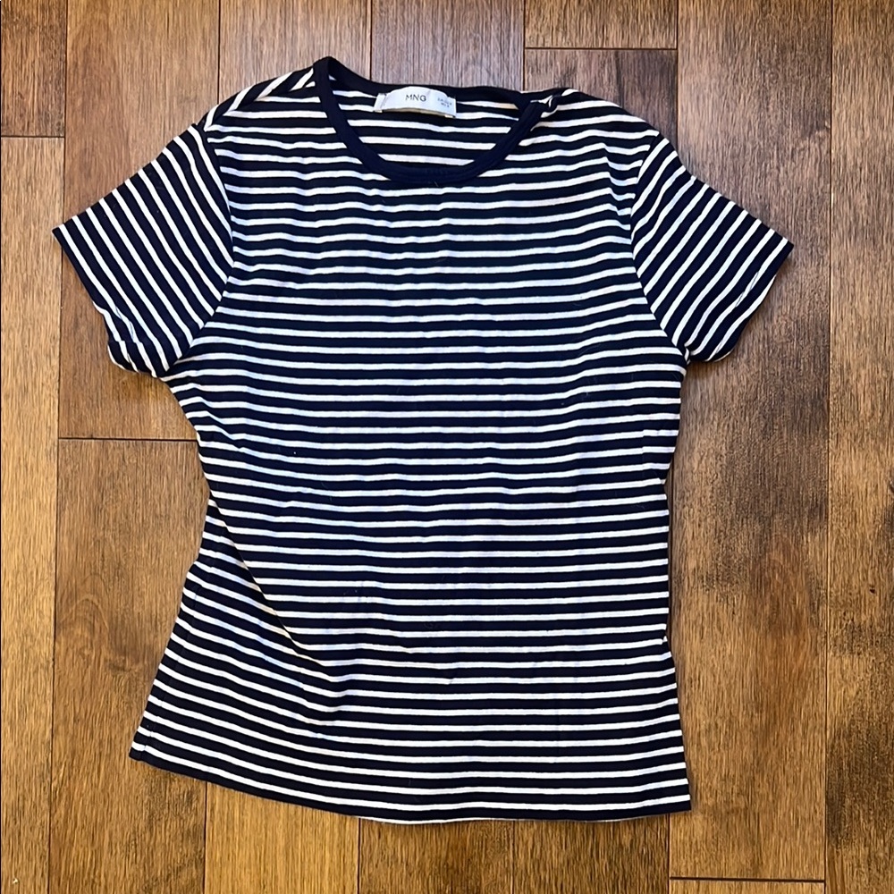Mango Navy and White Fitted Short Sleeve Tee Size M